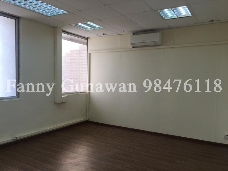Parkway Centre (D15), Office #135896632